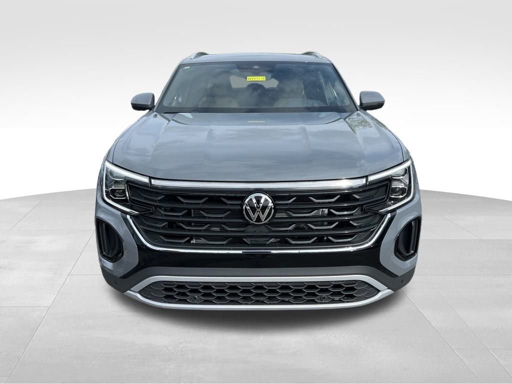New 2026 Volkswagen Atlas Cross Sport SE image 3