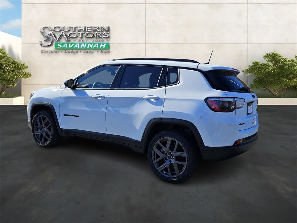 New 2026 Jeep Compass Latitude image 3