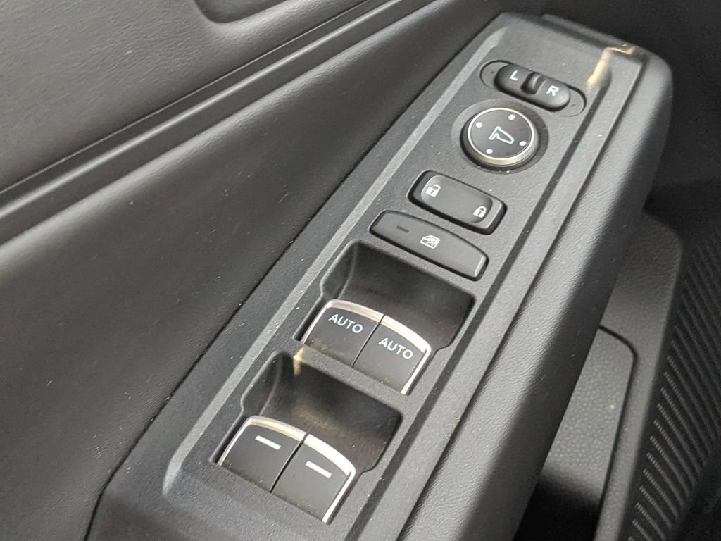 Used 2024 Honda Accord EX image 23