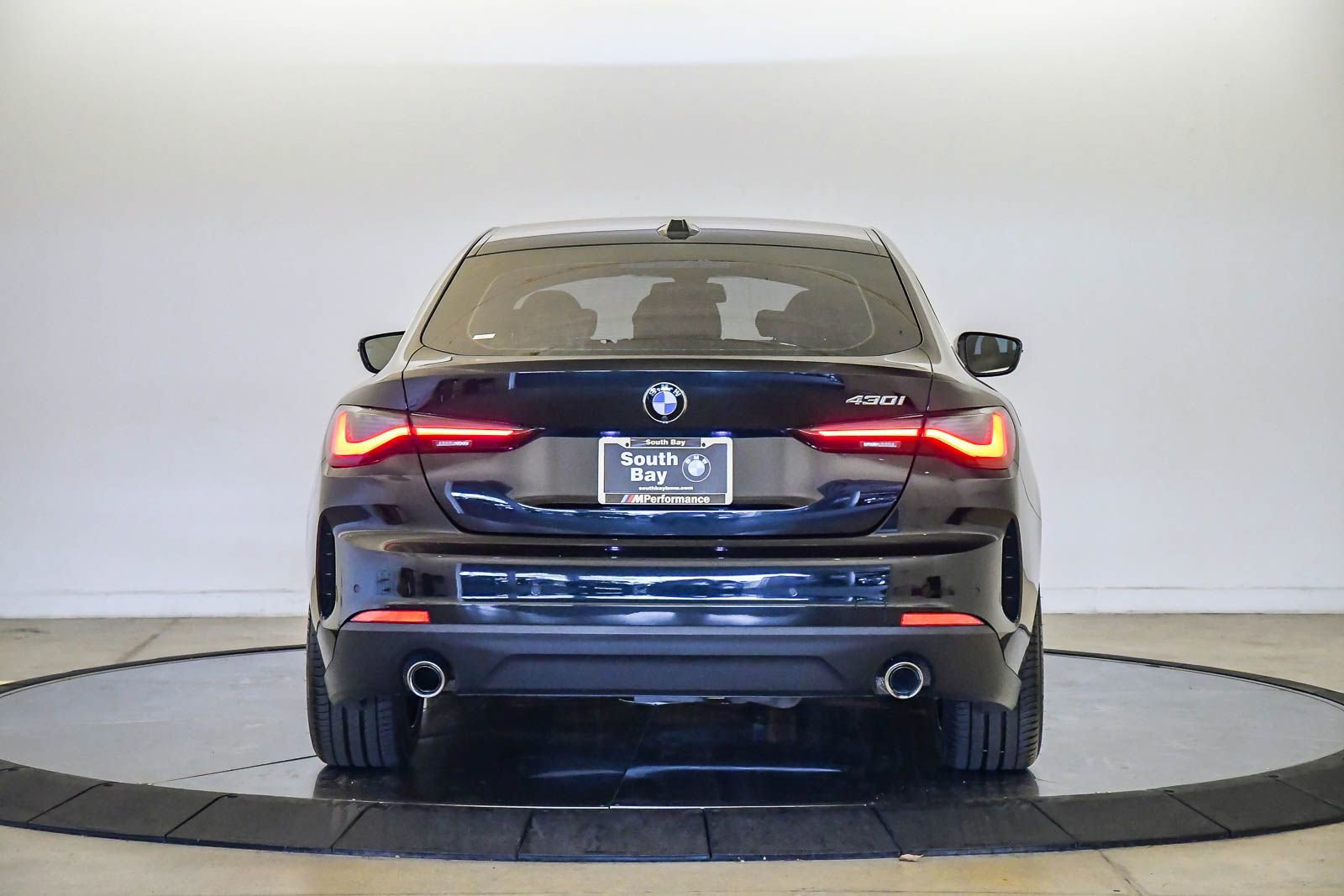 Certified 2024 BMW 430i Gran Coupe w/ Convenience Package RWD image 3
