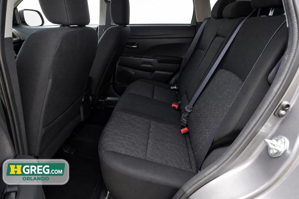 Used 2026 Mitsubishi Outlander Sport LE AWD/4WD image 13