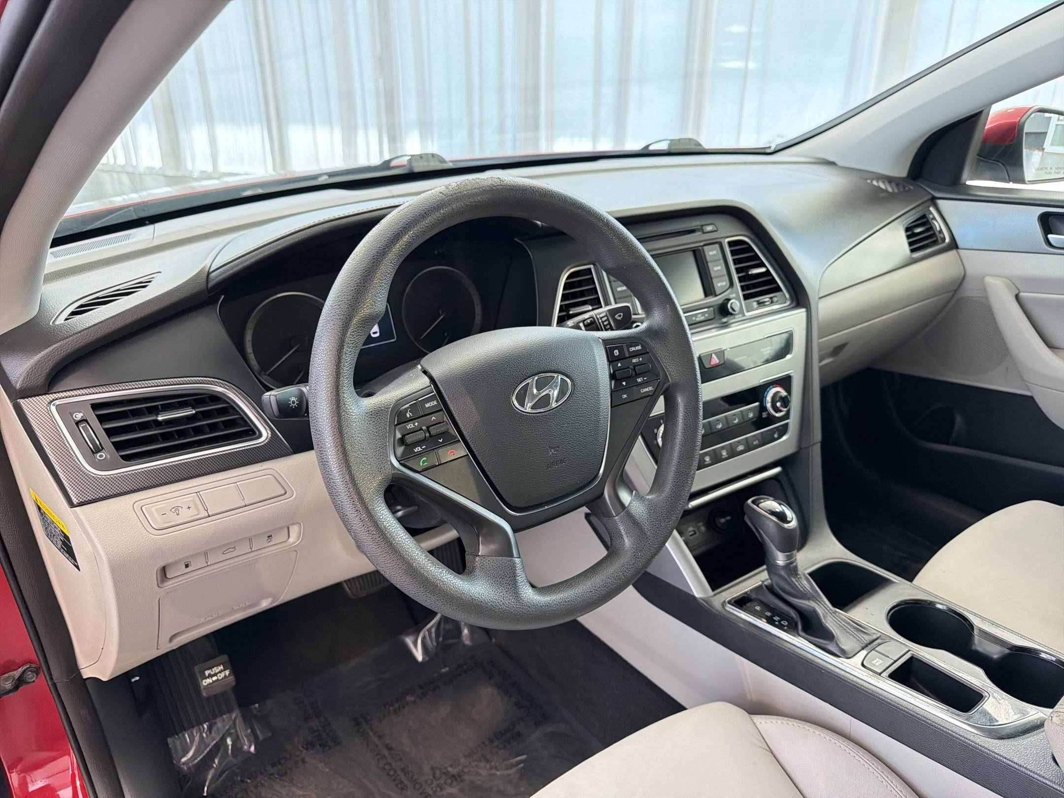 Used 2015 Hyundai Sonata Sport FWD image 4