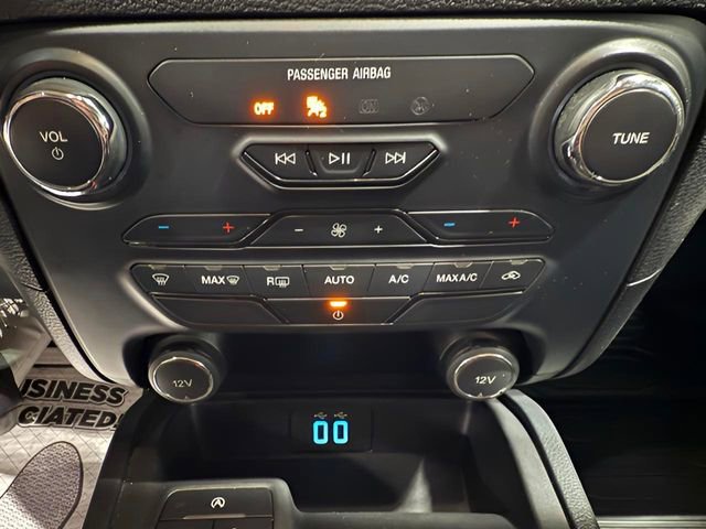 Used 2020 Ford Ranger XLT w/ XLT Sport Appearance Package image 18