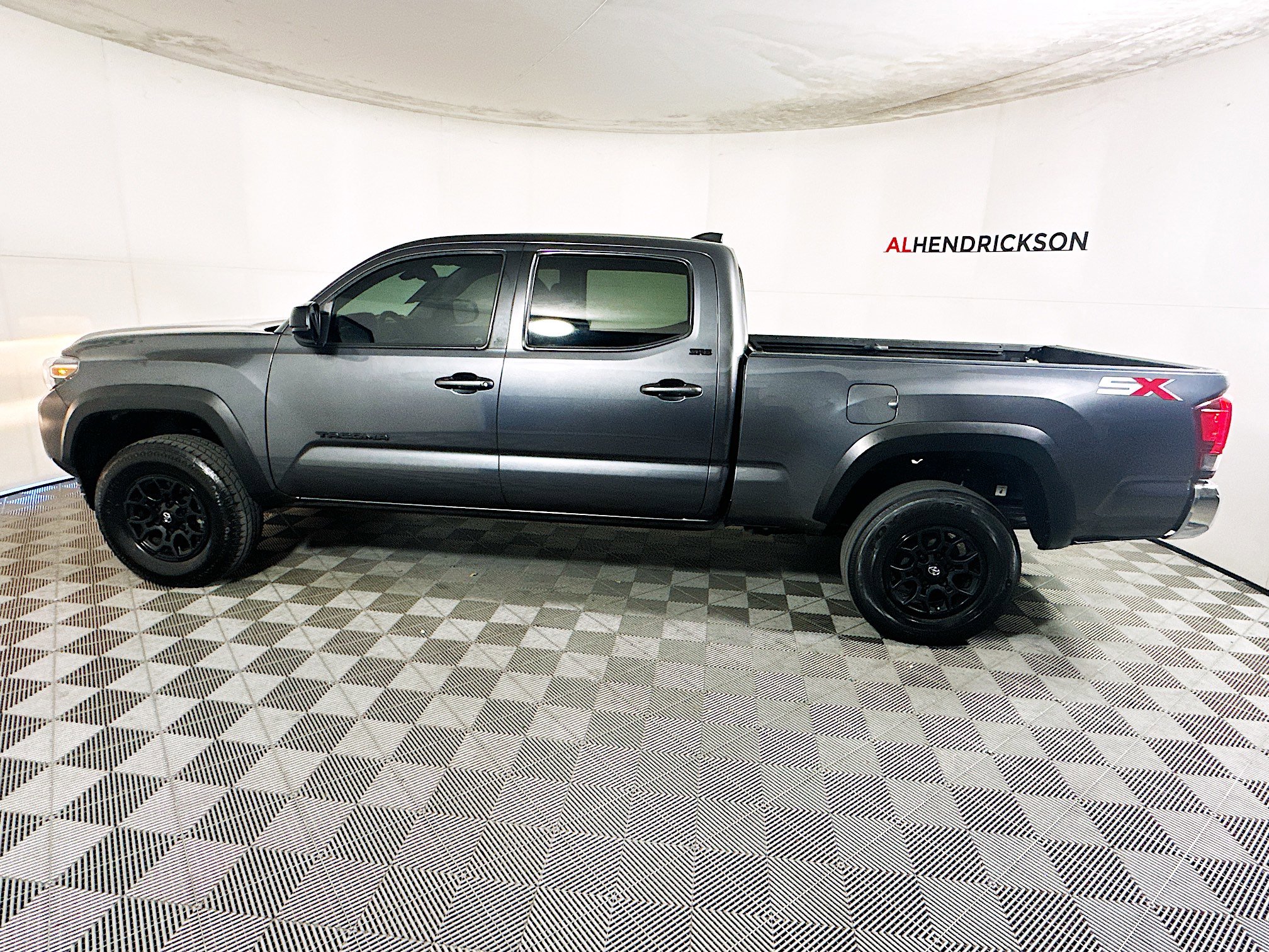 Used 2023 Toyota Tacoma SR5 image 6