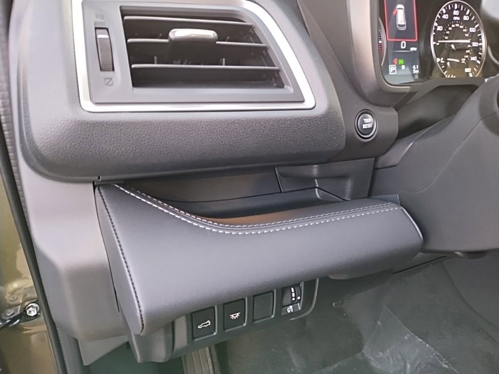 Used 2026 Subaru Ascent Touring AWD/4WD image 22