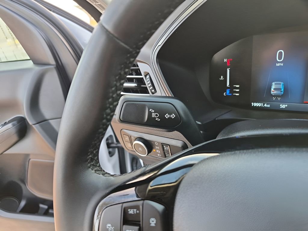 Used 2023 Ford Escape SE FWD image 35