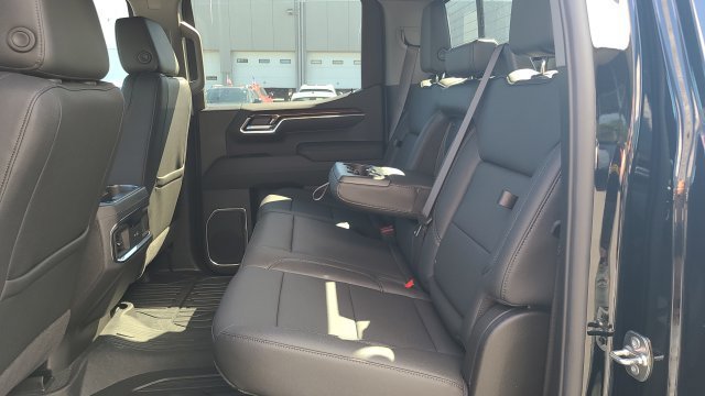 New 2026 GMC Sierra 1500 Elevation w/ Elevation Premium Package AWD/4WD image 21