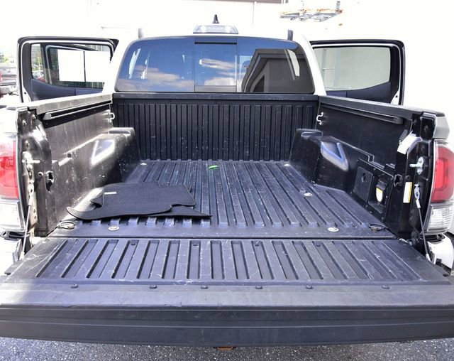 Used 2023 Toyota Tacoma TRD Off-Road AWD/4WD image 28