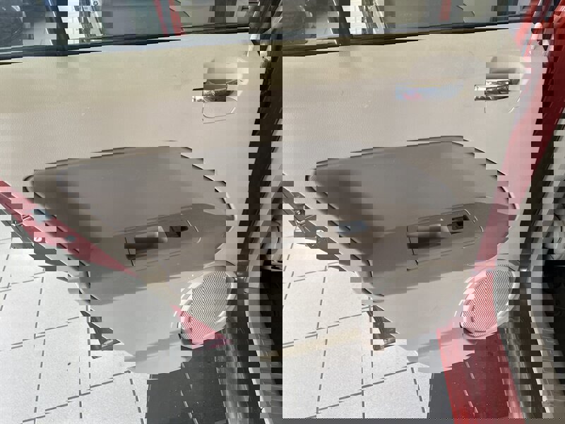 Used 2009 Dodge Caliber SXT image 19