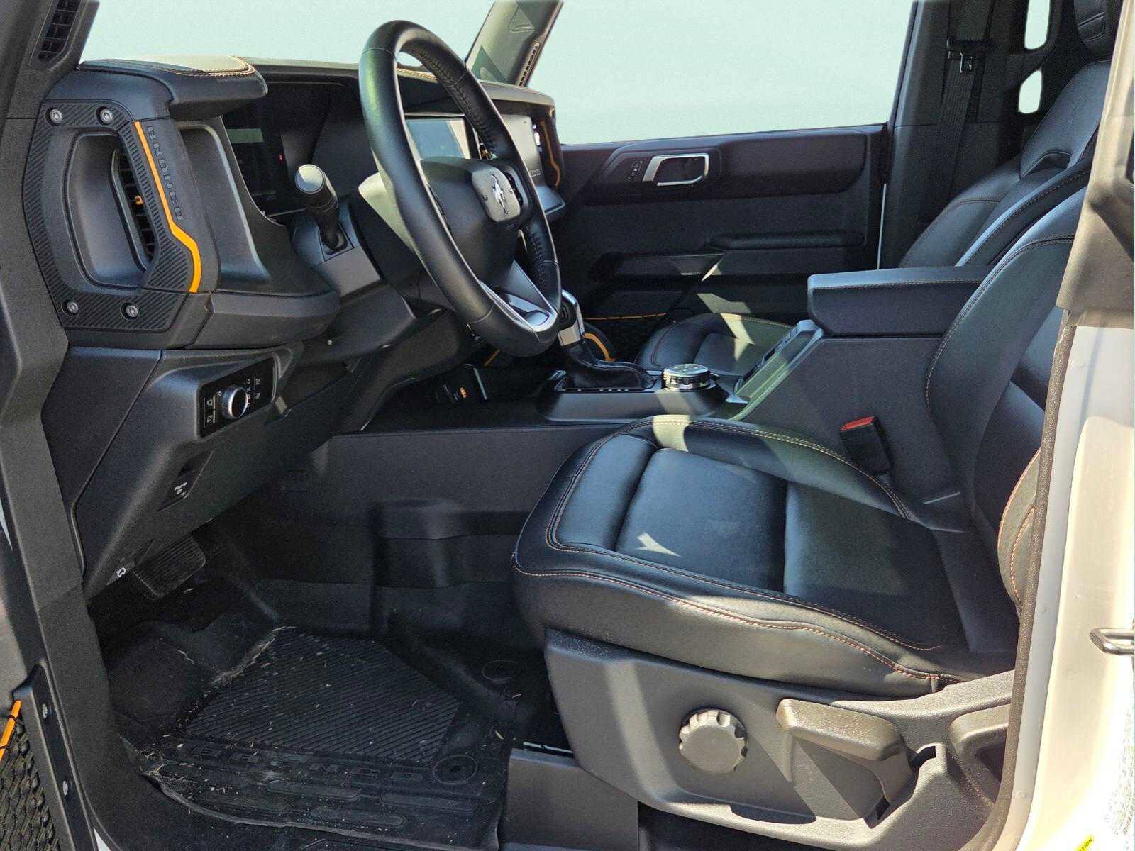 Used 2024 Ford Bronco Badlands AWD/4WD image 7
