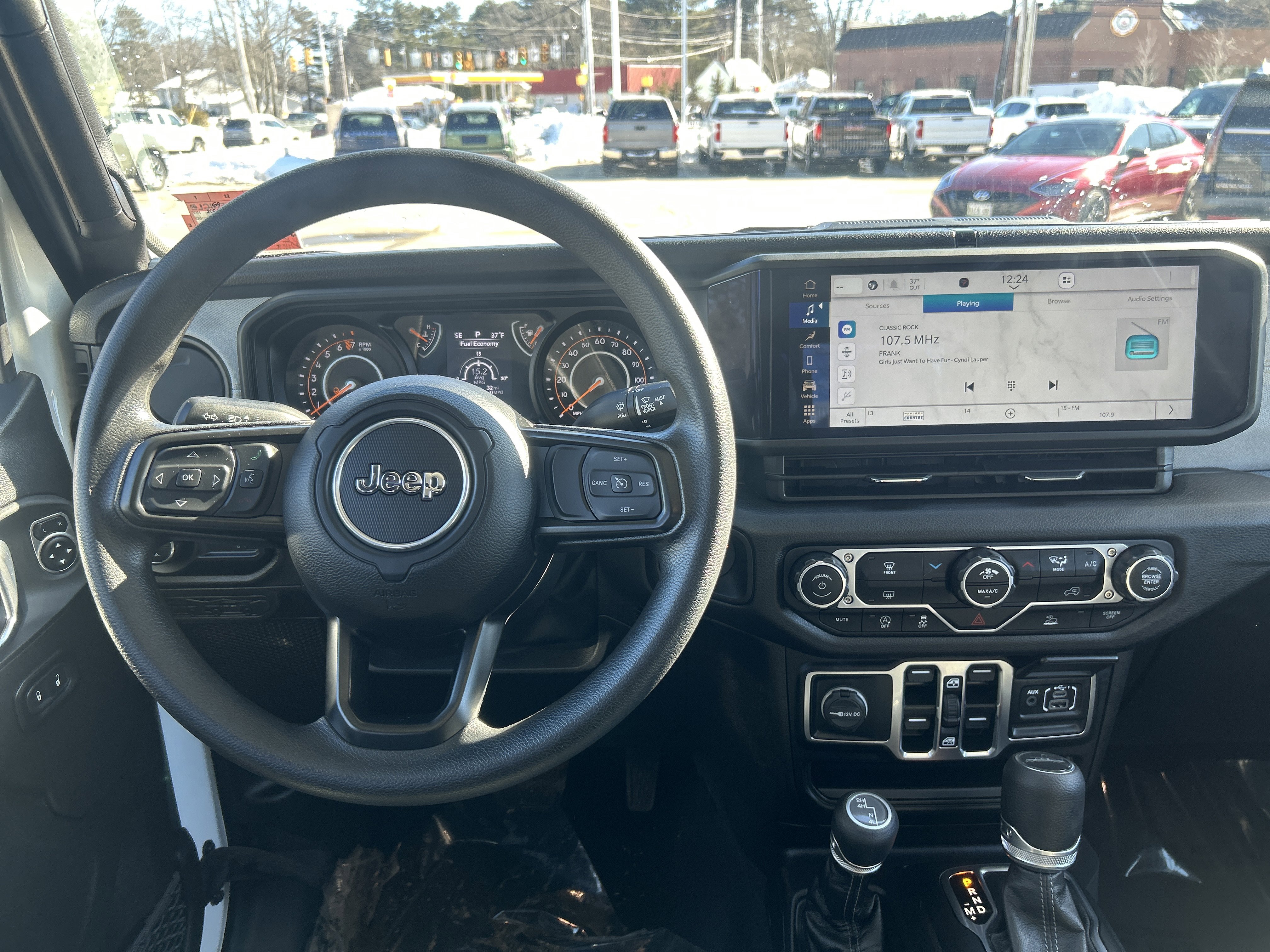 Used 2025 Jeep Gladiator Sport image 19