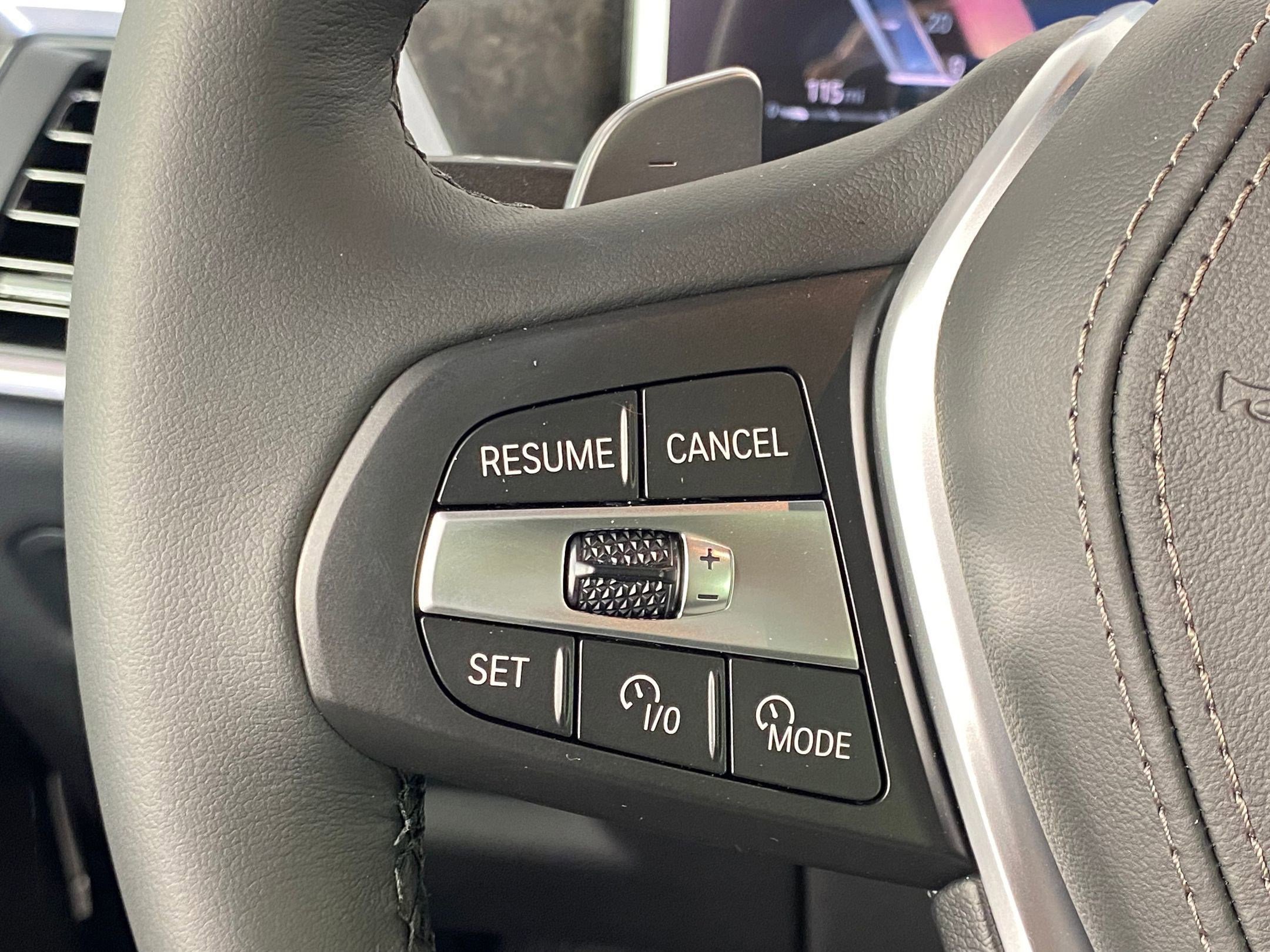 Used 2026 BMW X5 sDrive40i w/ Premium Package RWD image 15