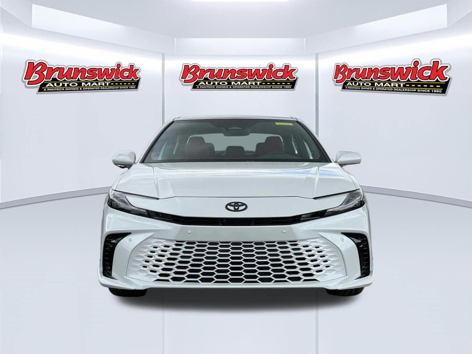 New 2026 Toyota Camry XSE FWD image 2