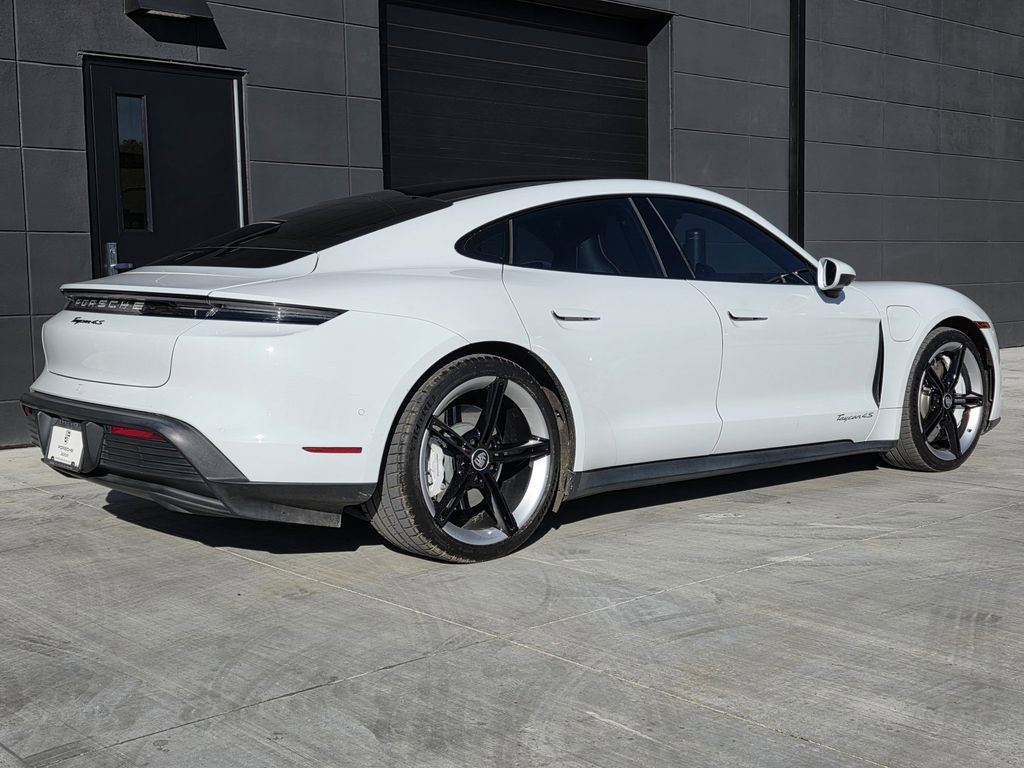 Used 2020 Porsche Taycan 4S image 8