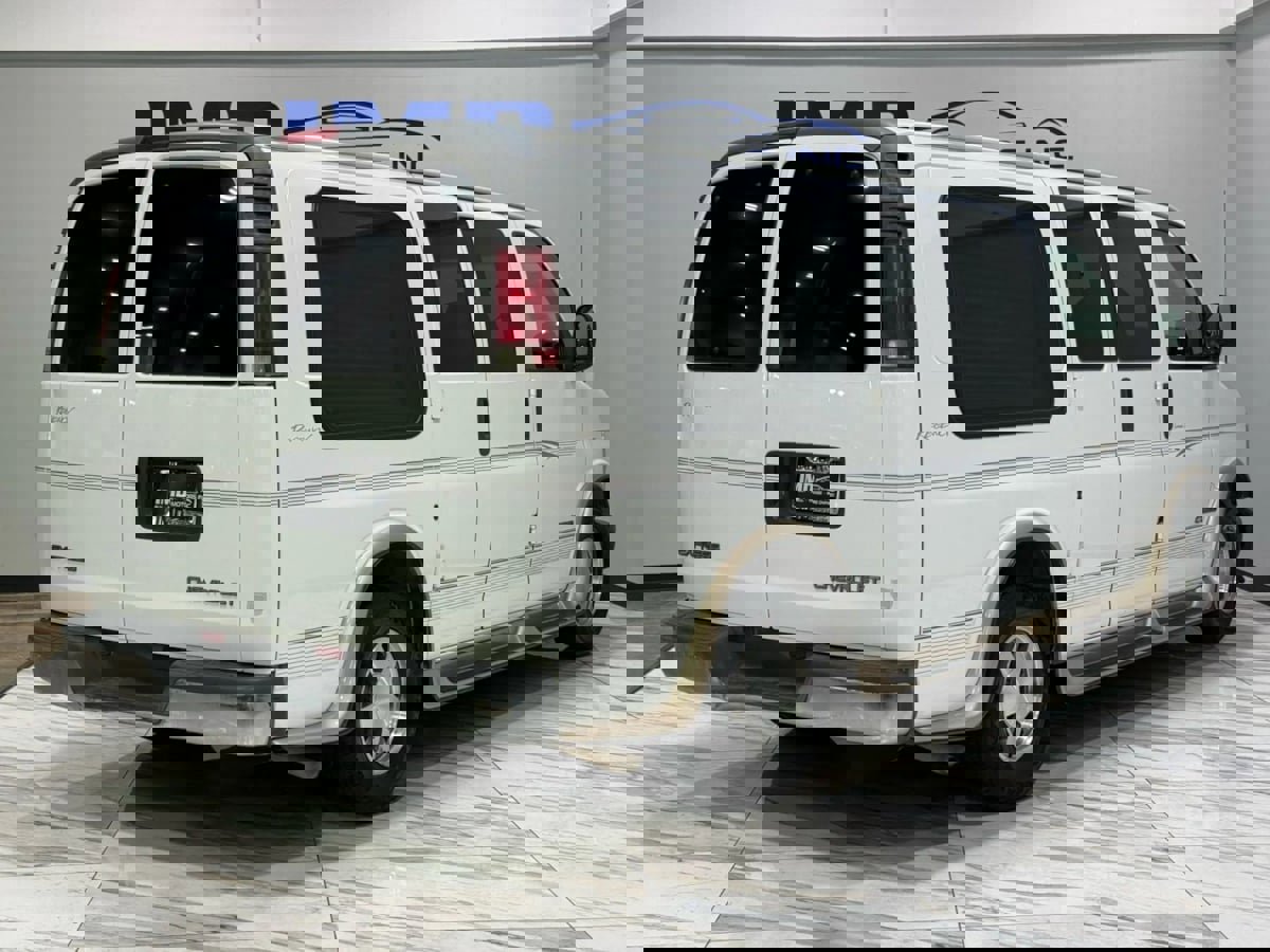 Used 2002 Chevrolet Express 1500 w/ LS Preferred Equipment Group image 6