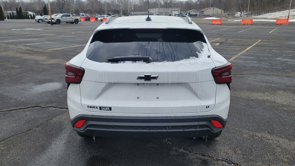 New 2026 Chevrolet Trax LT image 10