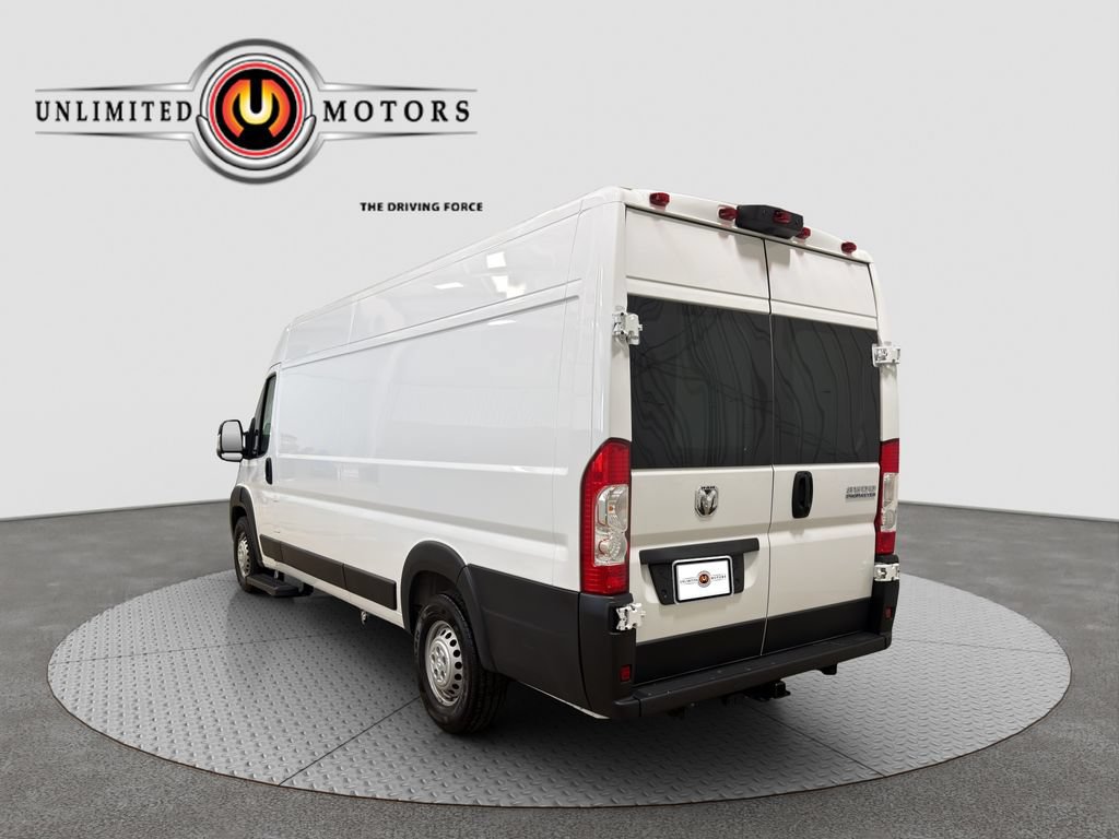 Used 2024 RAM ProMaster 3500 w/ Convenience Group FWD image 4