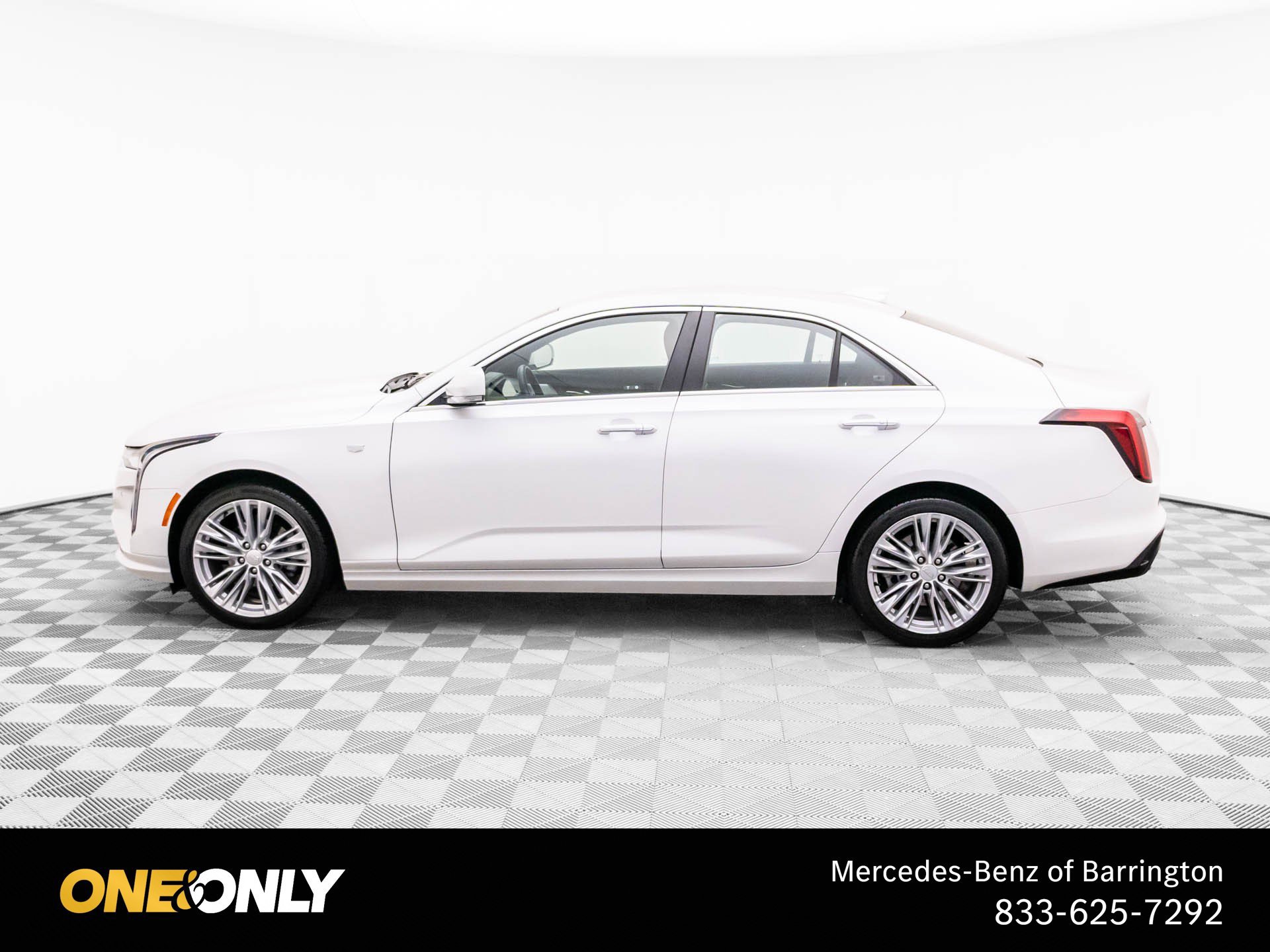 Used 2024 Cadillac CT4 Premium Luxury AWD/4WD image 2