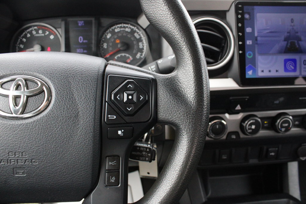 Used 2020 Toyota Tacoma SR AWD/4WD image 13