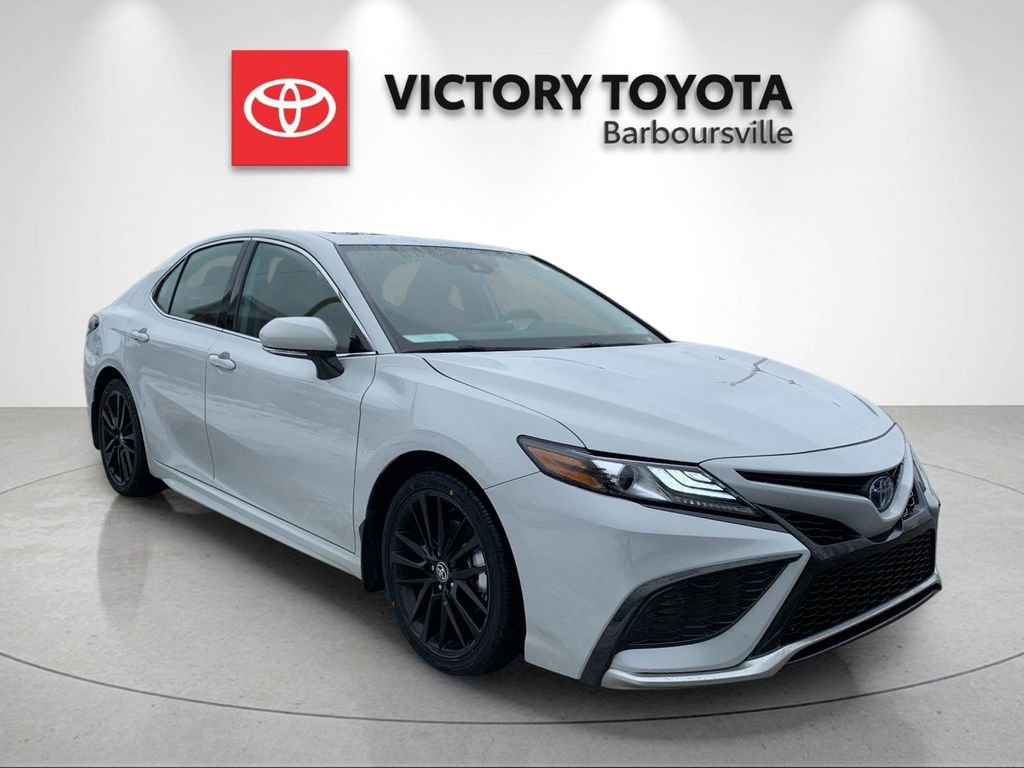 Used 2024 Toyota Camry XSE image 5