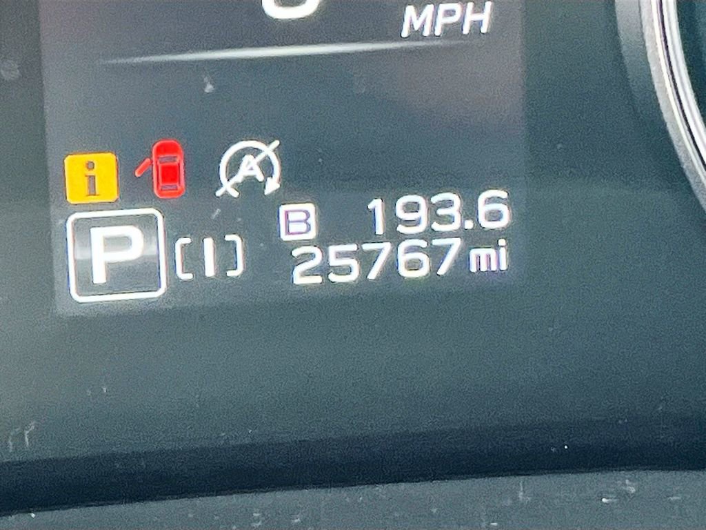 Used 2024 Subaru Crosstrek 2.0i Premium image 12