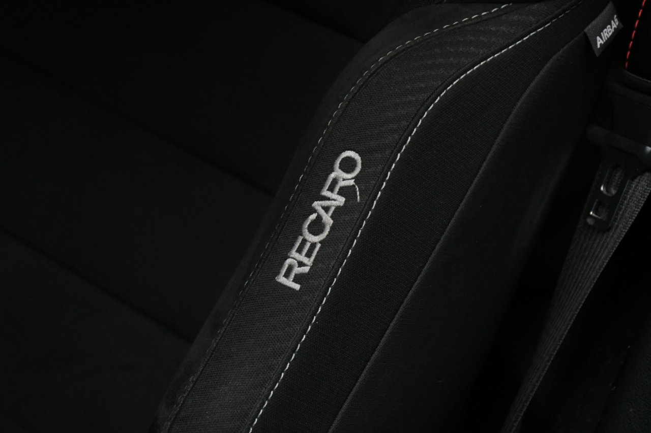 Used 2017 Ford Mustang Shelby GT350 w/ Electronics Package image 32