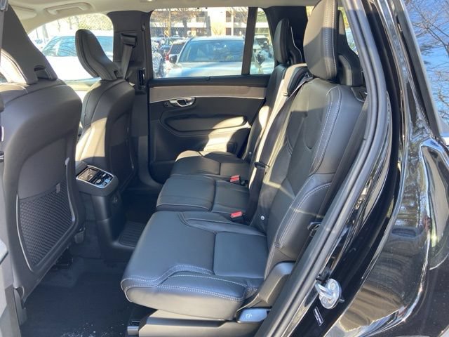 New 2026 Volvo XC90 T8 Ultra w/ Protection Package Premier AWD/4WD image 16