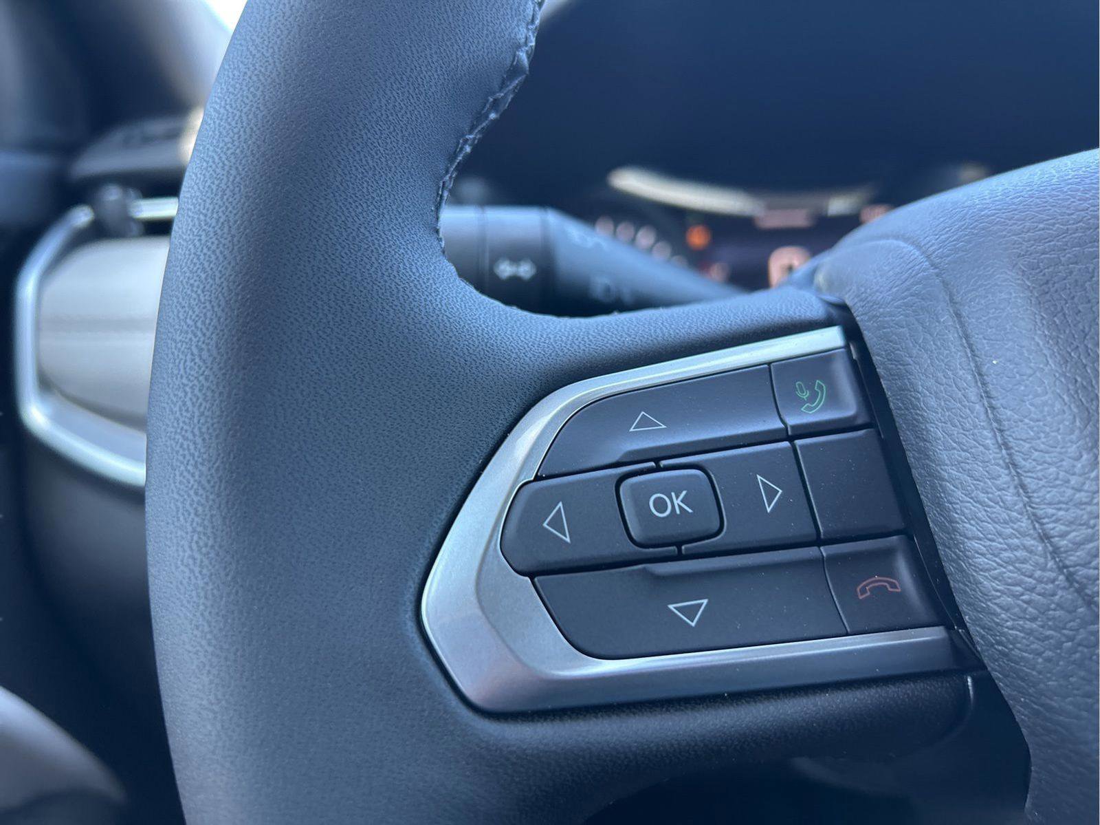 New 2026 Jeep Compass Limited image 17