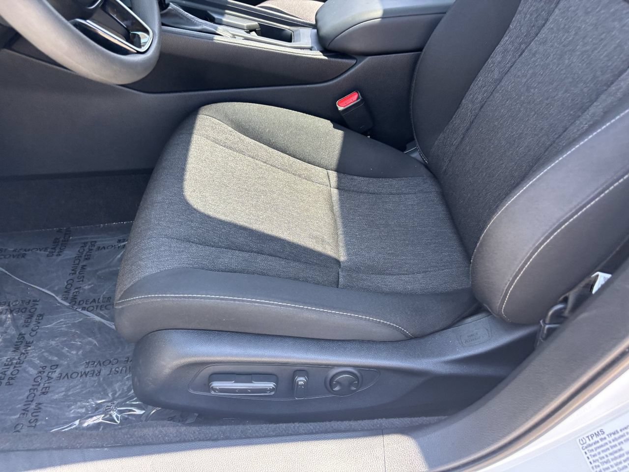 Certified 2023 Honda Accord EX image 19