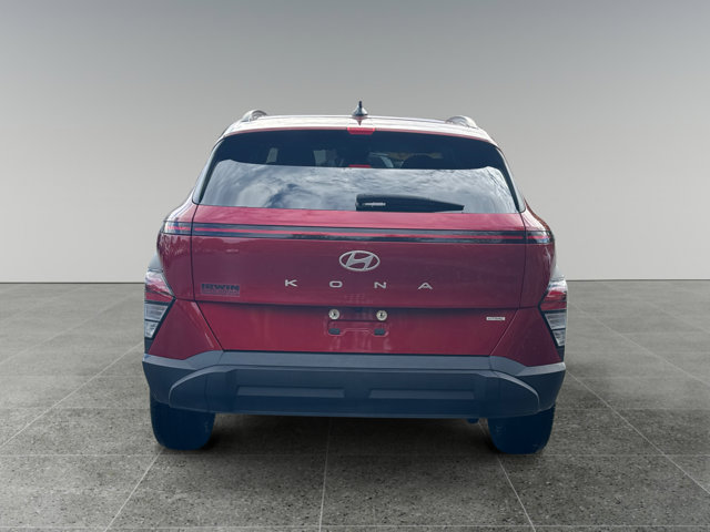 Certified 2024 Hyundai Kona SEL AWD/4WD image 4