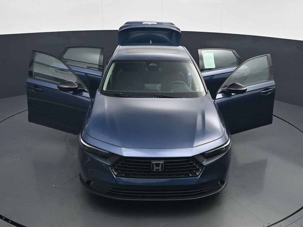Used 2025 Honda Accord SE image 47