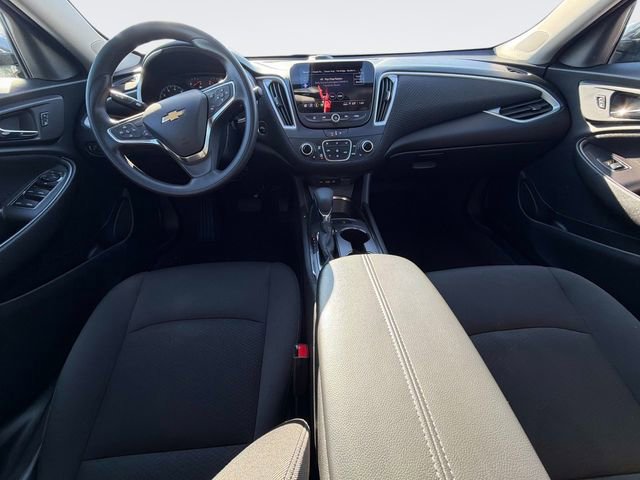 Used 2024 Chevrolet Malibu LT image 17