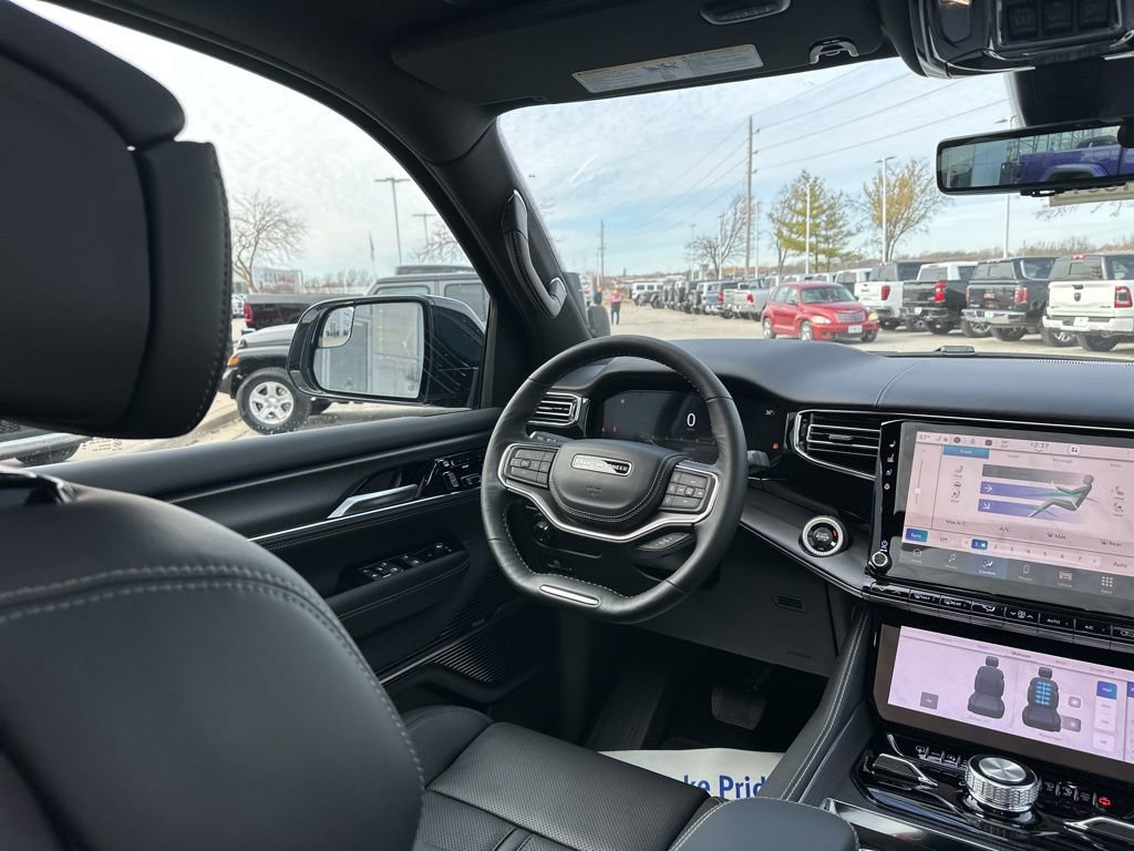 New 2026 Jeep Grand Wagoneer L Summit image 61