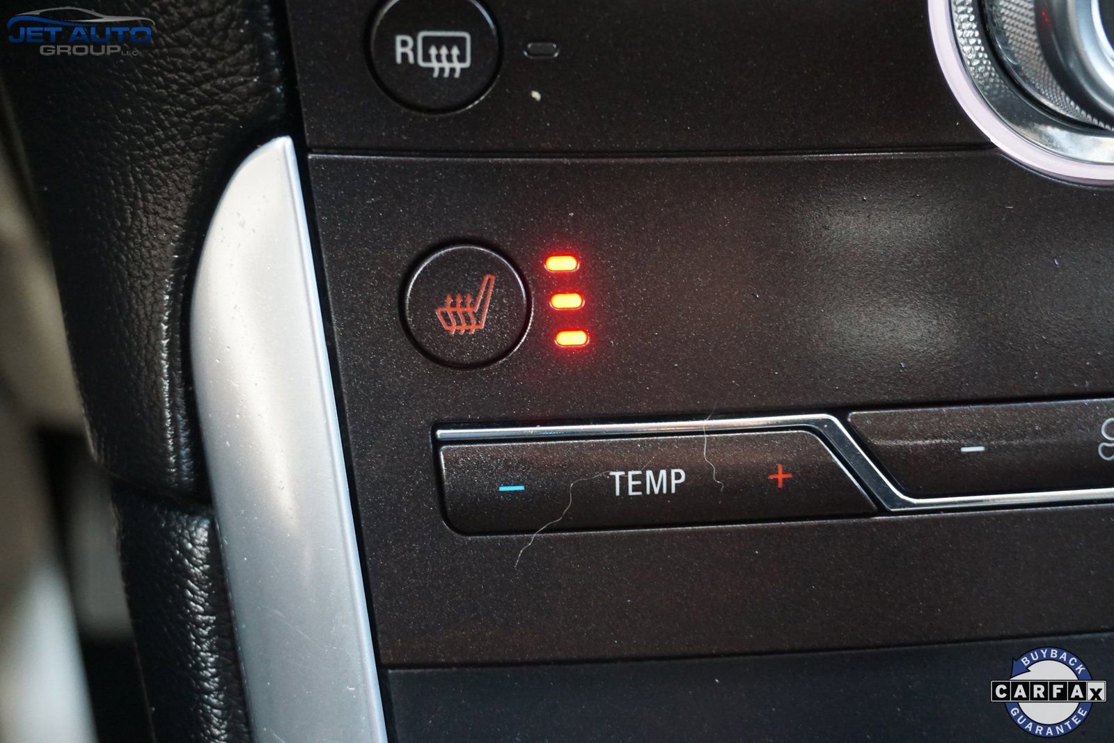 Used 2018 Ford Edge Titanium image 34