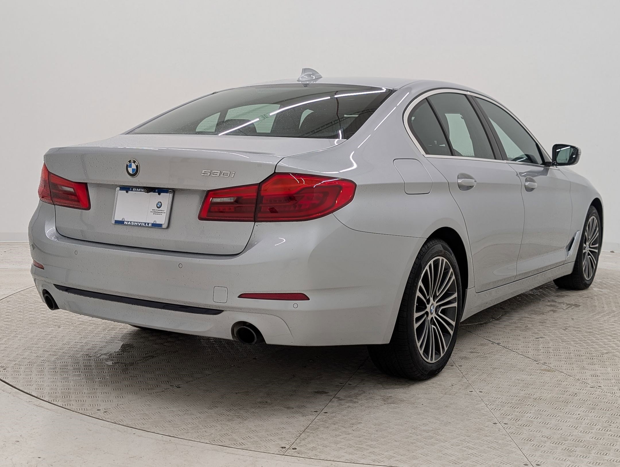 Used 2020 BMW 530i w/ Premium Package image 9