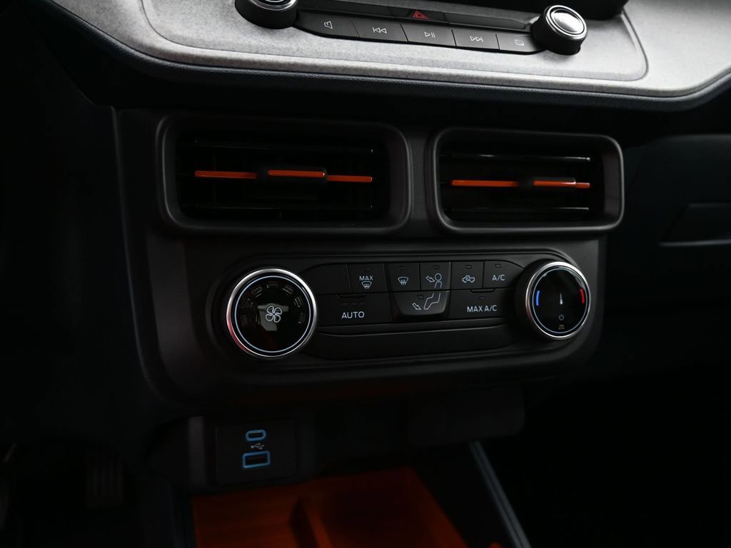 Used 2024 Ford Maverick XLT w/ Equipment Group 300A Standard image 16