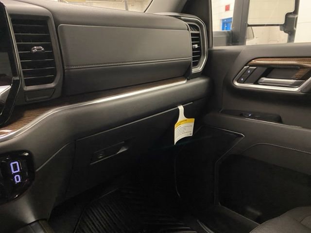 New 2025 Chevrolet Silverado 2500 LT w/ Z71 Chrome Sport Edition image 16