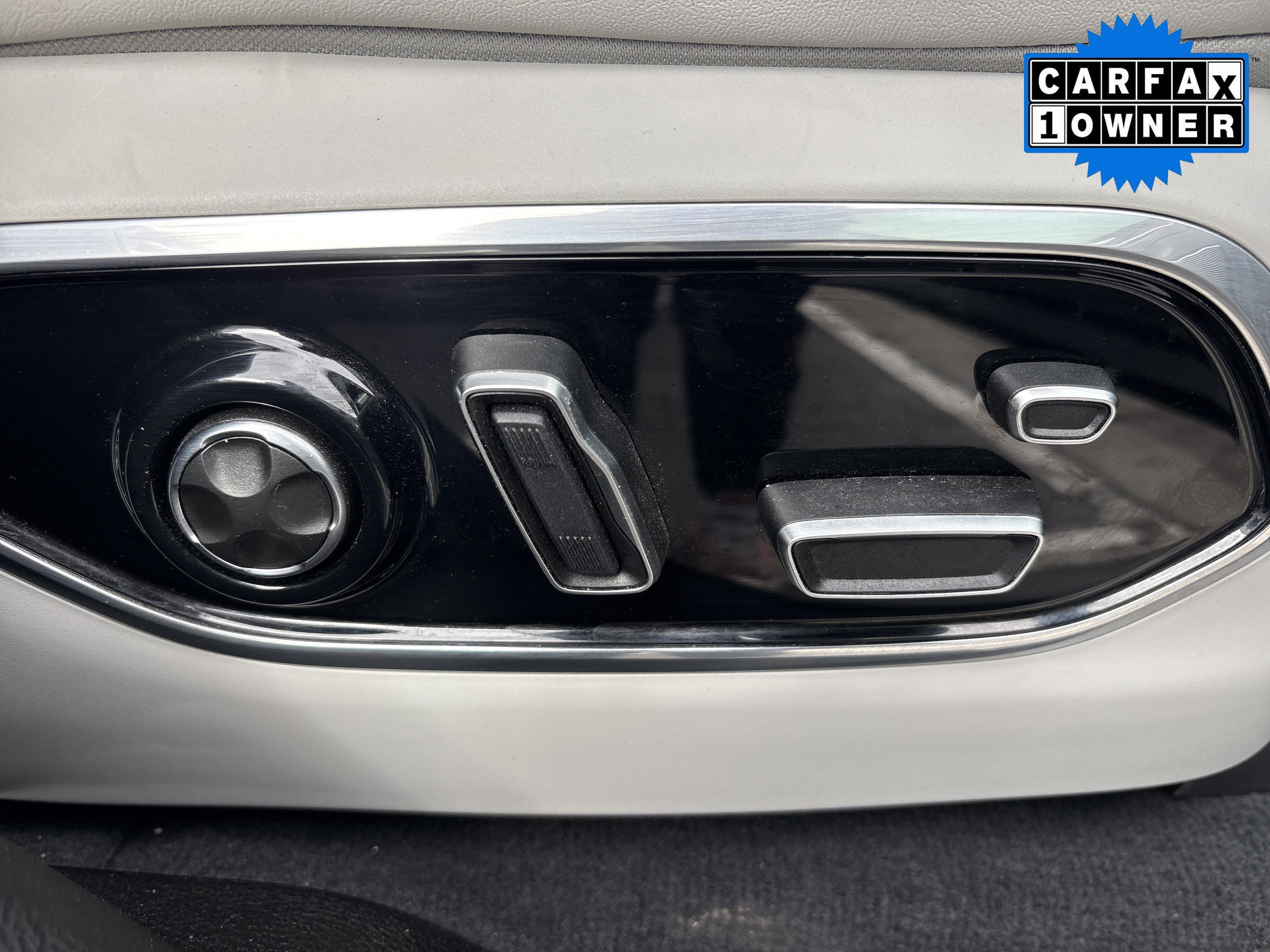 Used 2022 Jeep Grand Cherokee Summit w/ Adv Protech Group IV image 28