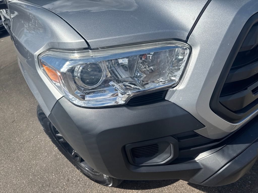 Used 2019 Toyota Tacoma SR image 37