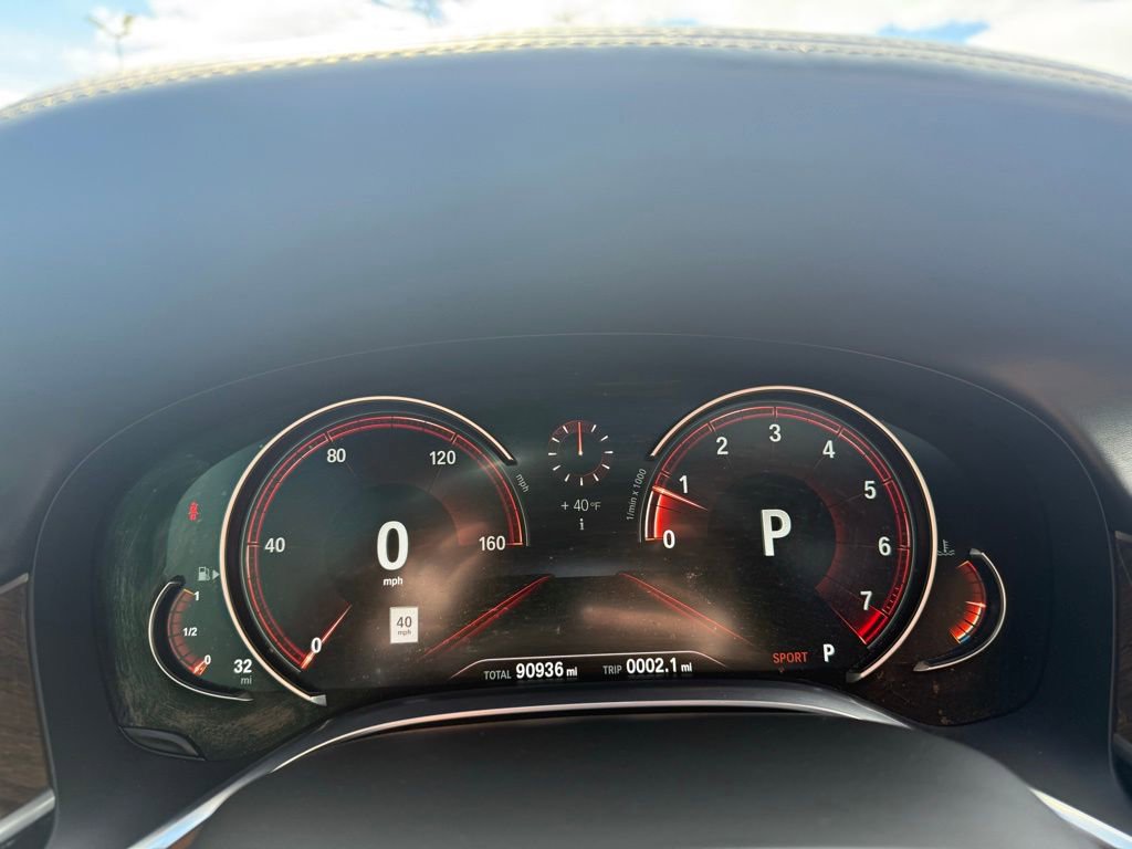 Used 2017 BMW 750i xDrive image 12