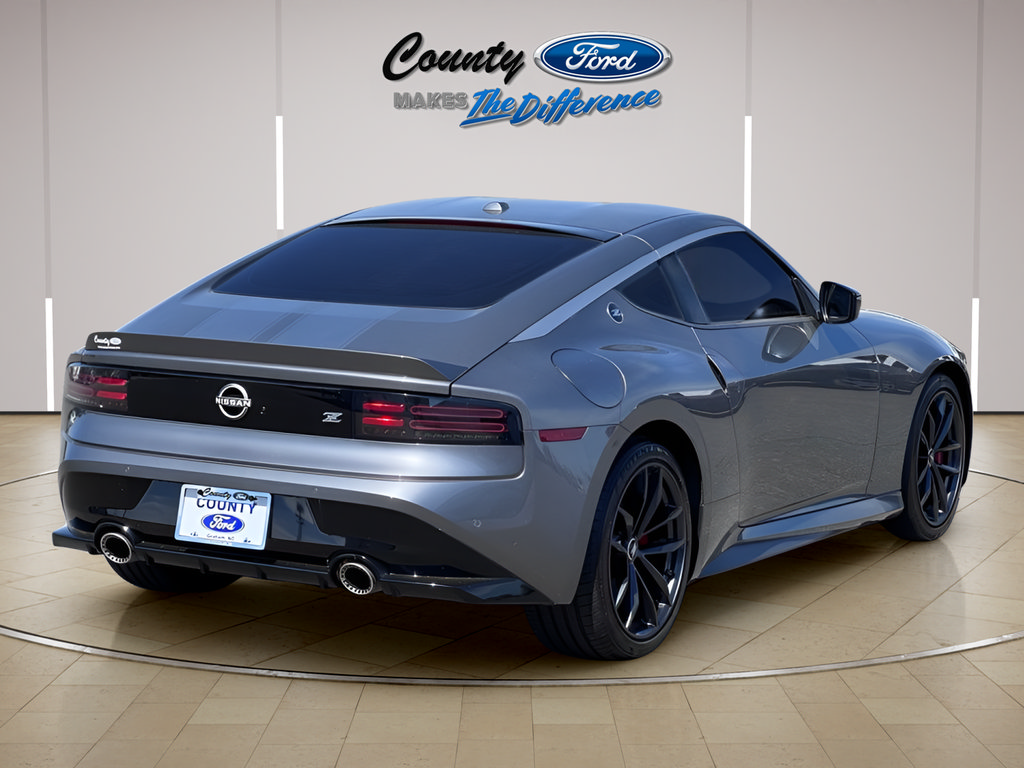 Used 2024 Nissan Z Performance w/ Floor Mat Package RWD image 25