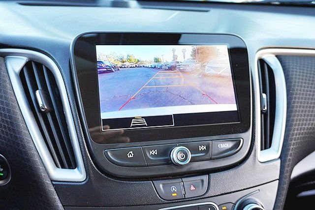 Used 2023 Chevrolet Malibu LT w/ Sport Edition image 25