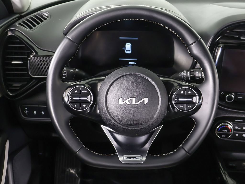 Used 2023 Kia Soul GT-Line FWD image 36