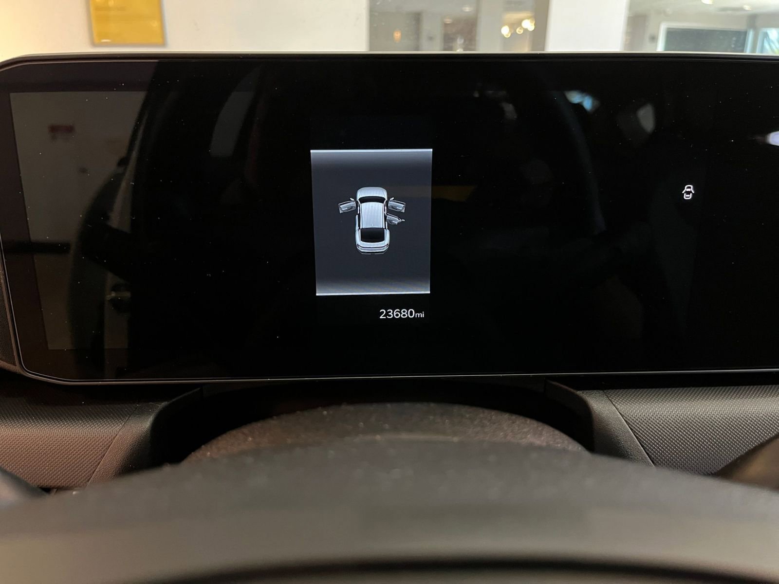 Used 2025 Kia K4 LXS image 39