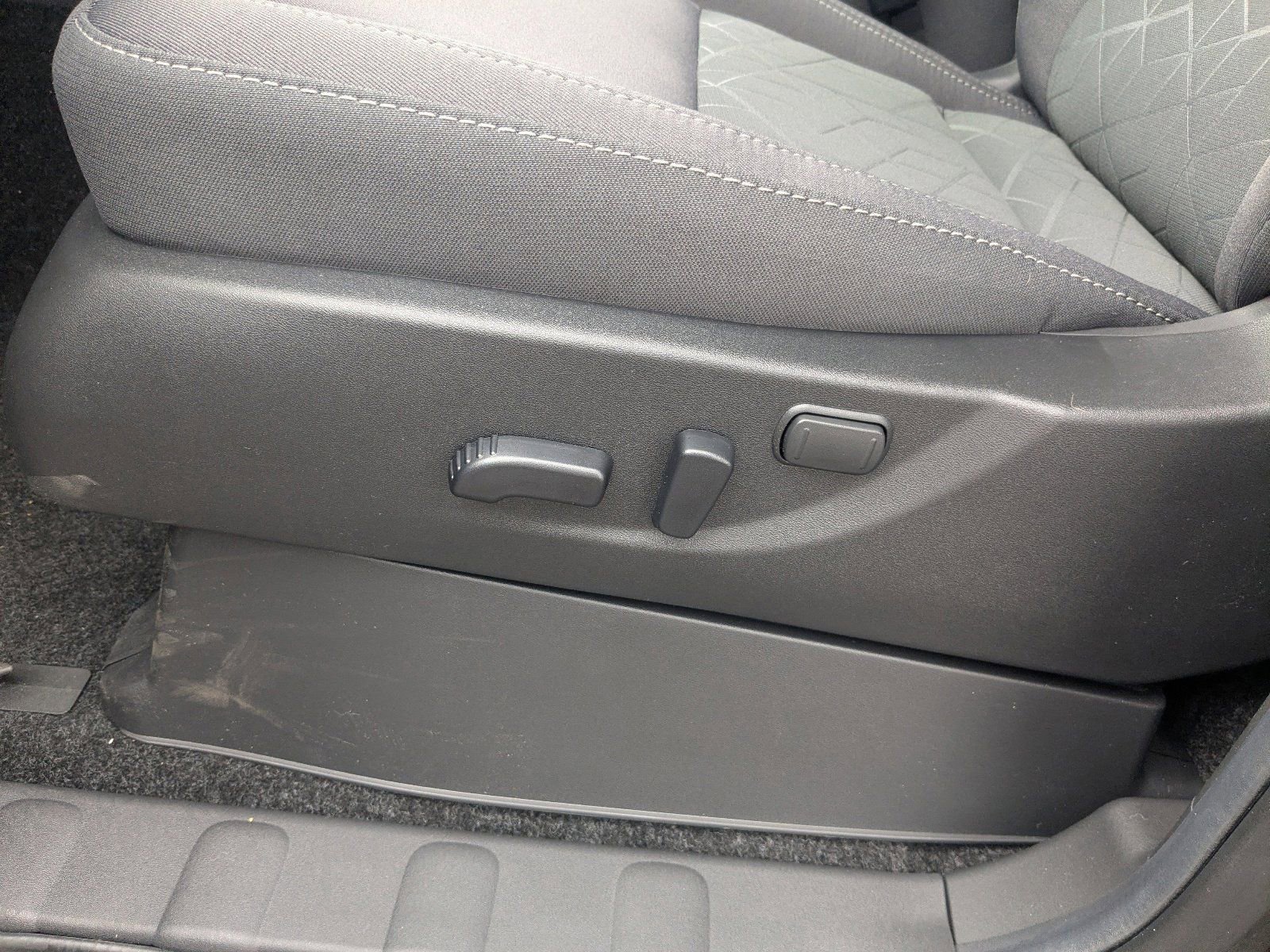 New 2026 Nissan Frontier SV w/ SV Convenience Package image 13