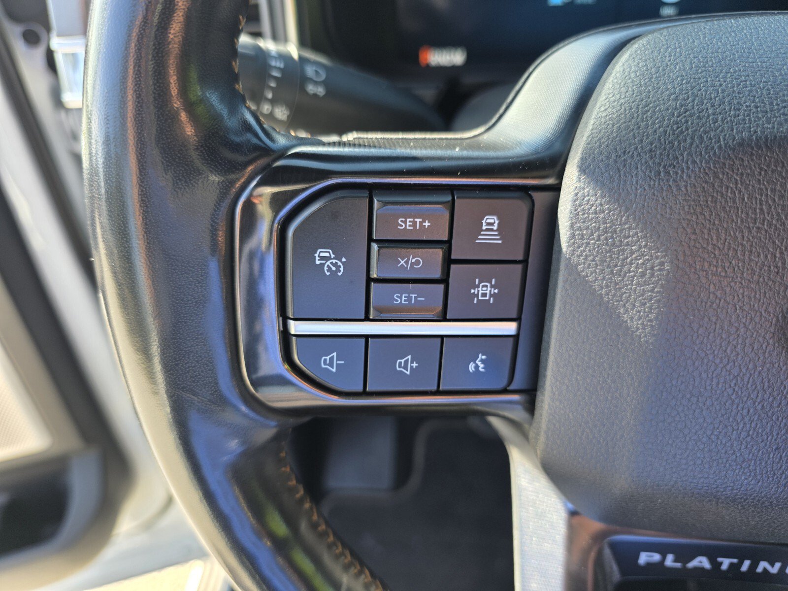 Used 2024 Ford F250 Platinum AWD/4WD image 17