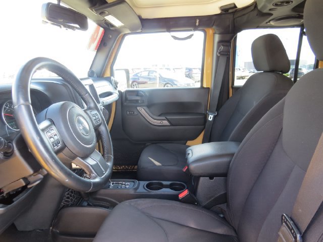 Used 2014 Jeep Wrangler Unlimited Sport AWD/4WD image 14