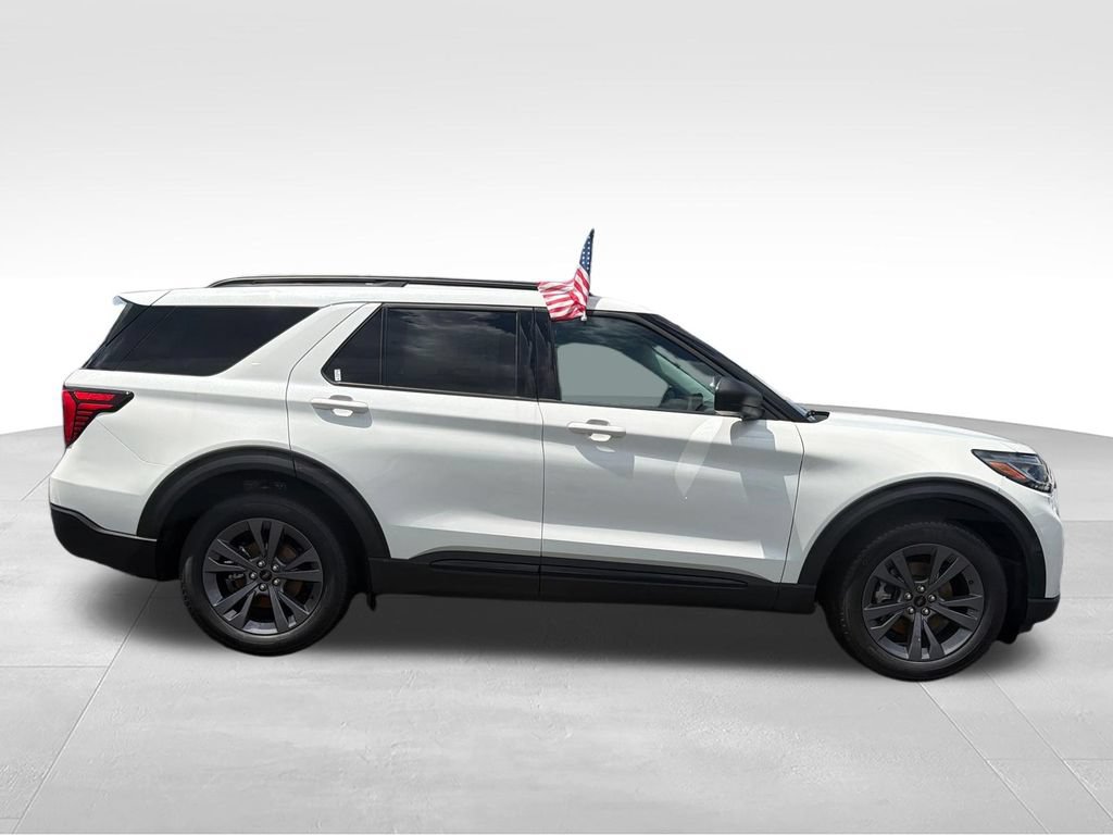 New 2026 Ford Explorer Active w/ Active Comfort Package AWD/4WD image 6