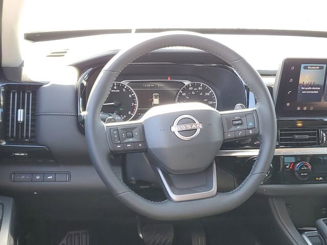 New 2026 Nissan Pathfinder SV image 15