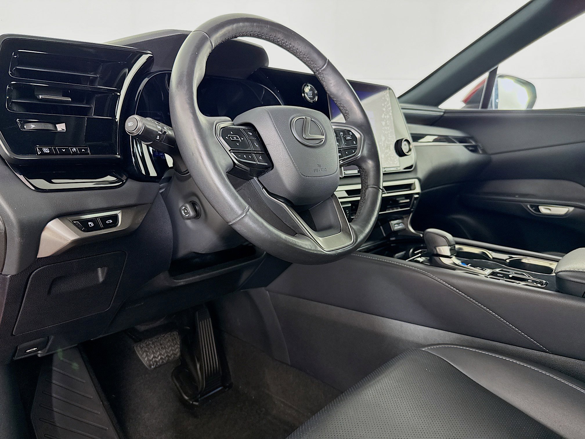 Used 2023 Lexus RX 350 FWD image 22